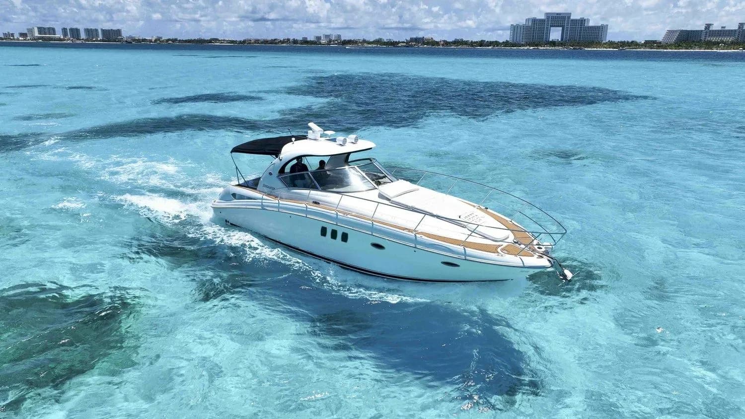 Tekne - Cancun 11.33m Kiralık Sea Ray 370