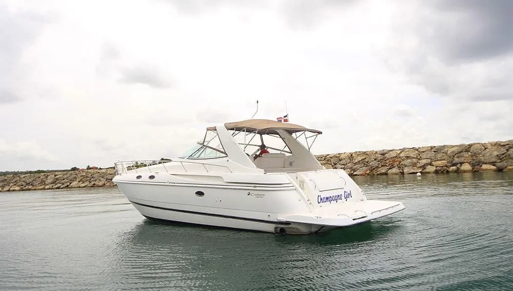 Tekne - La Romana Kiralık Sea Ray 425 12.49m 