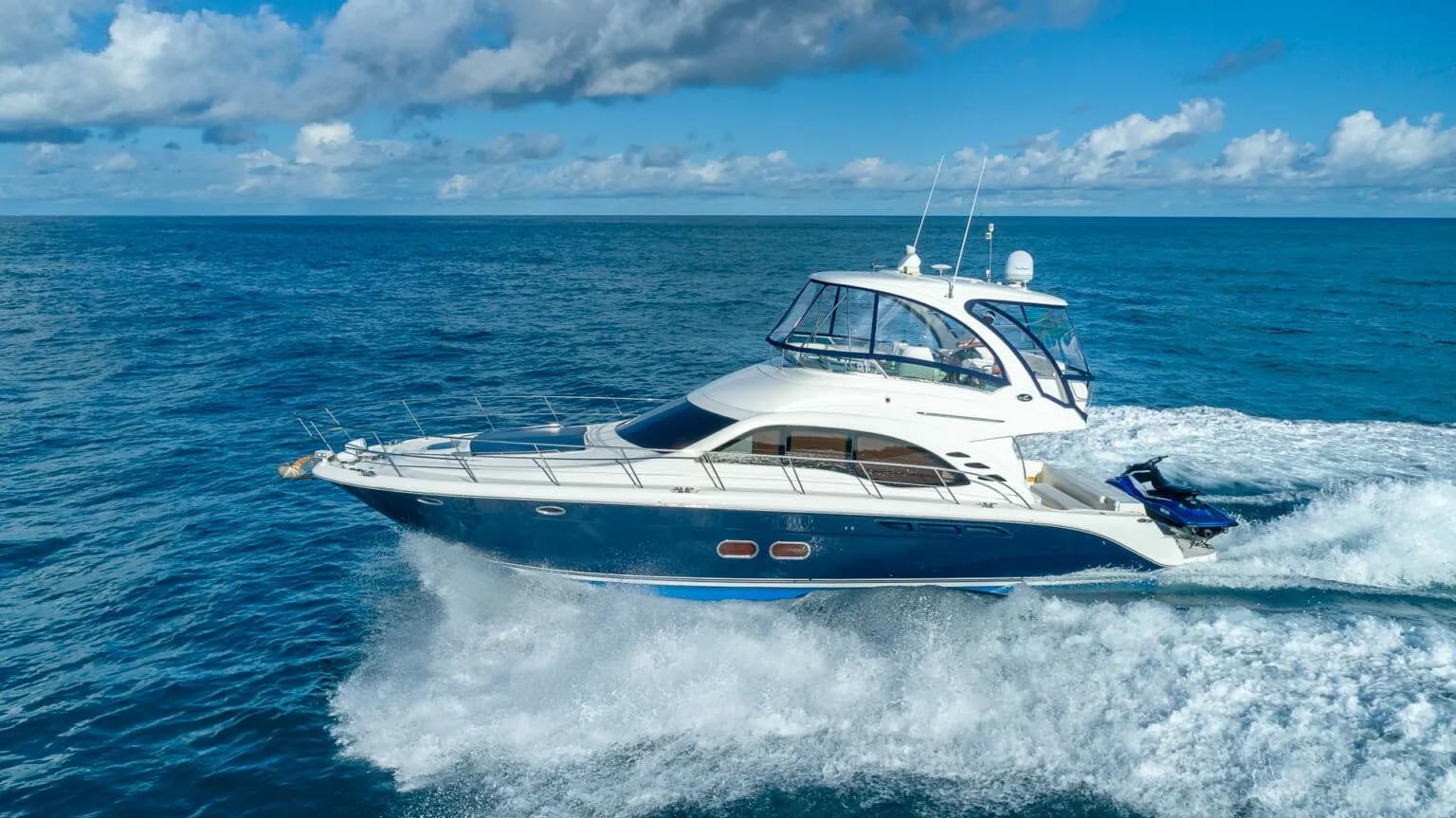Boat - 16.7m Downtown Nassau Motor Yacht Hire