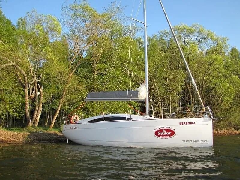 Boat - Charter a 9m Sedna 30 in Piekna Gora