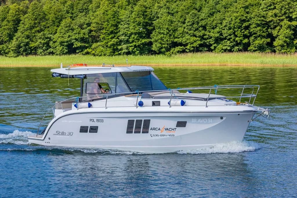 Boat - Explore Gizycko on a 9m Rental Motor Yacht