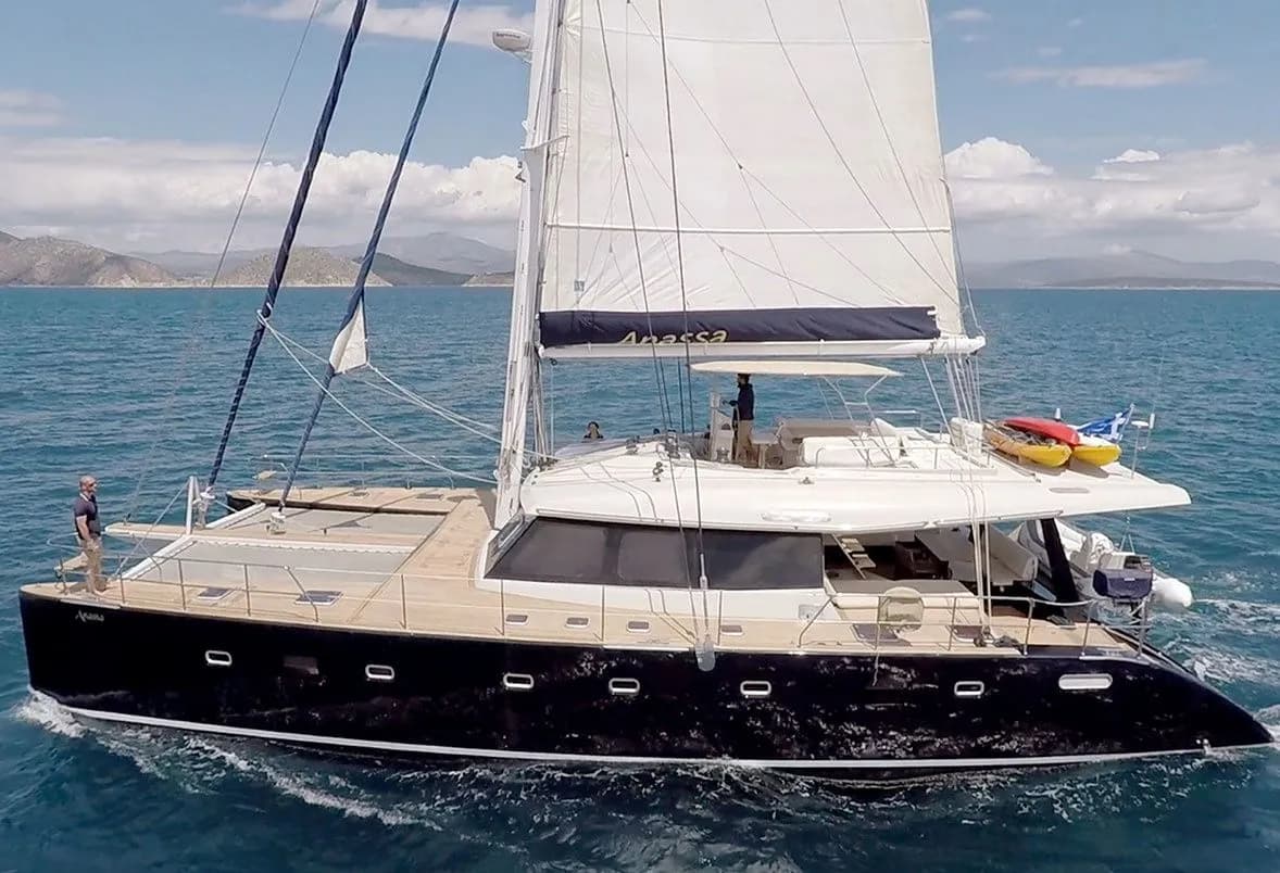 Boat - 18.92m Athens Boat Hire
