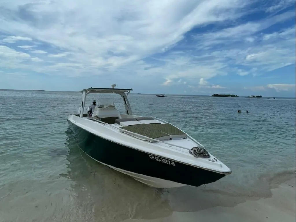 Boat - 14.47m Cartagena de Indias Boat Hire