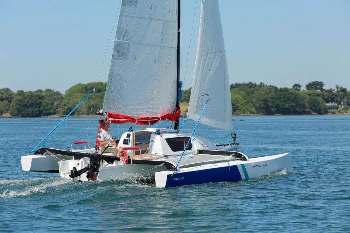 Boat - Charter a 6.9m Catamaran Tricat 6.9 in Carnac