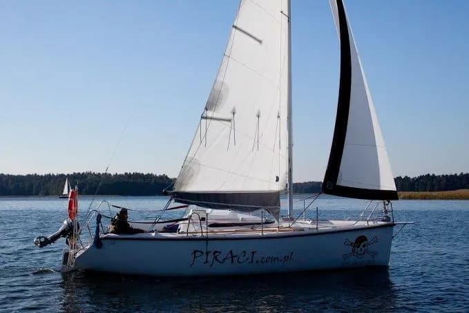 Boat - Charter a 7.8m Twister 26 Sailing Yacht in Gizycko