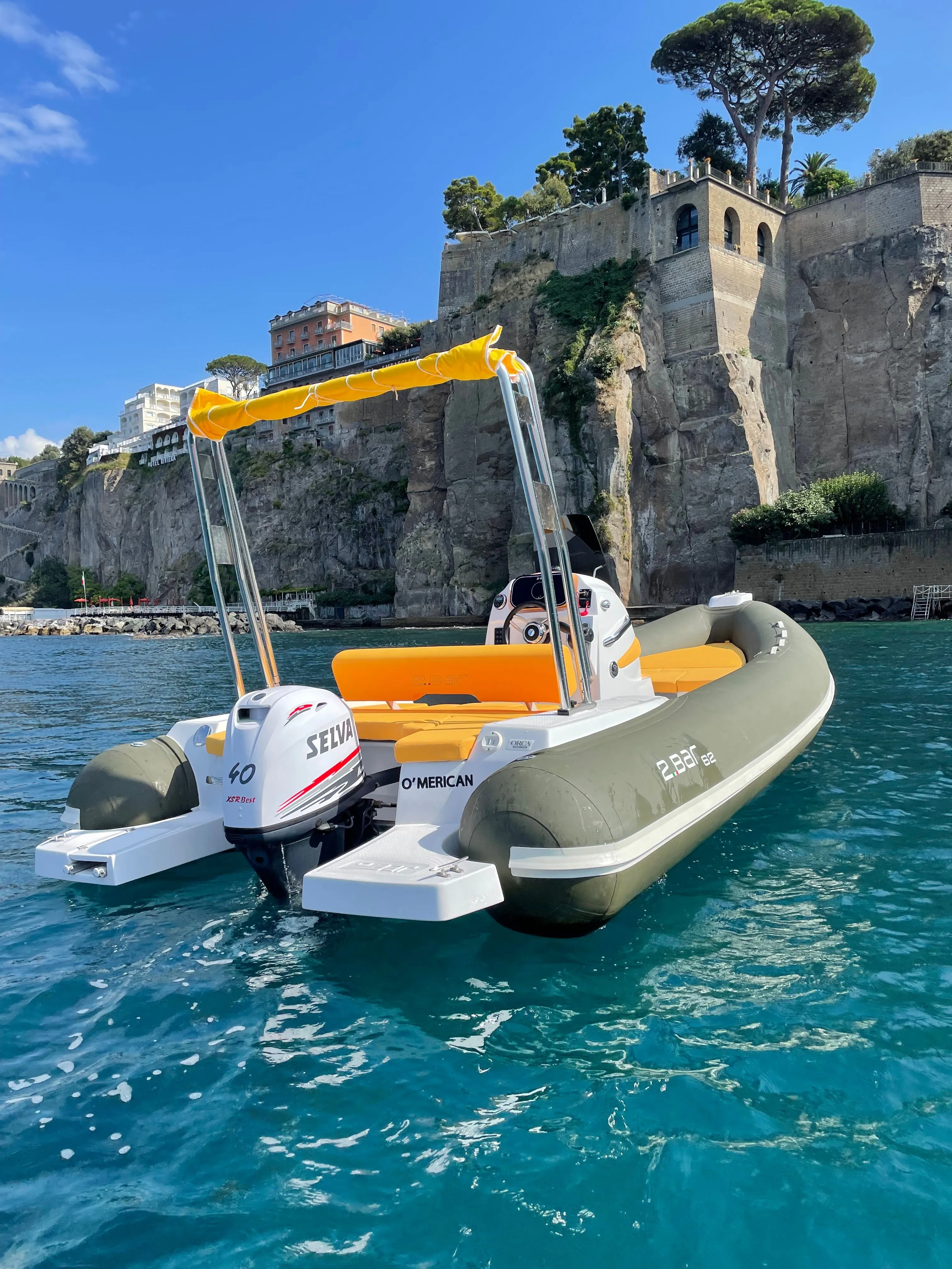 Charter a 6.2m 2Bar 620 Motor Boat in Sorrento