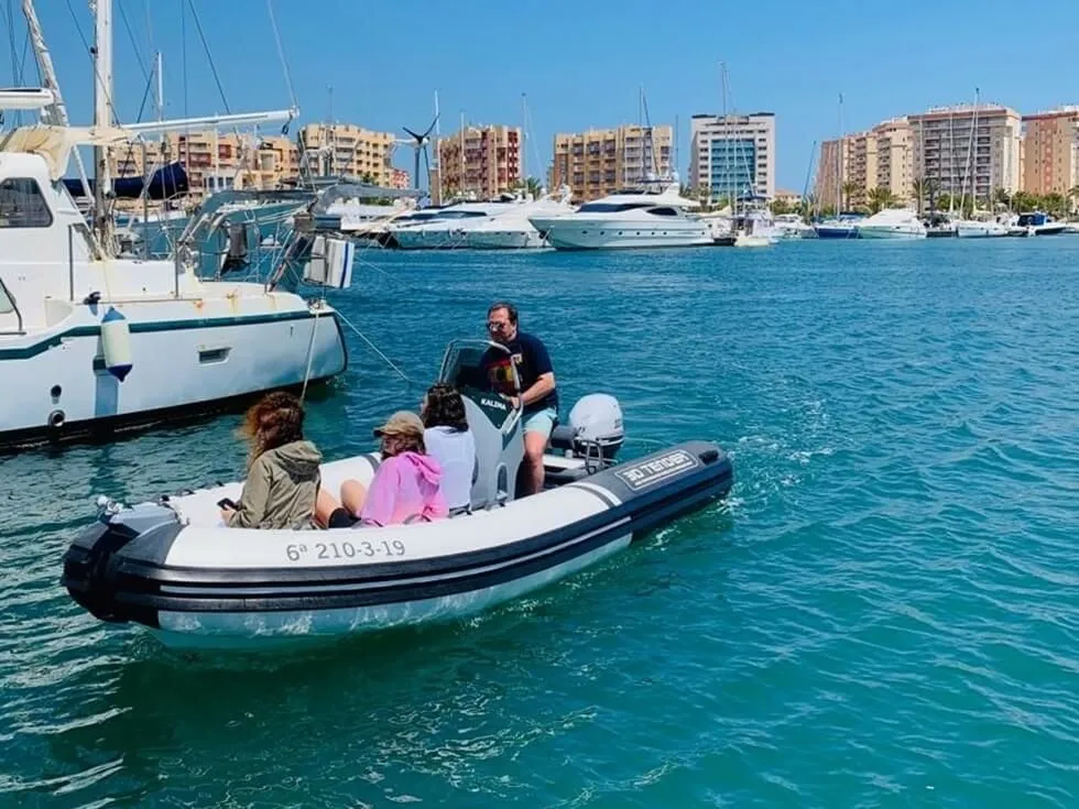 Kalima 40 Charter Boat