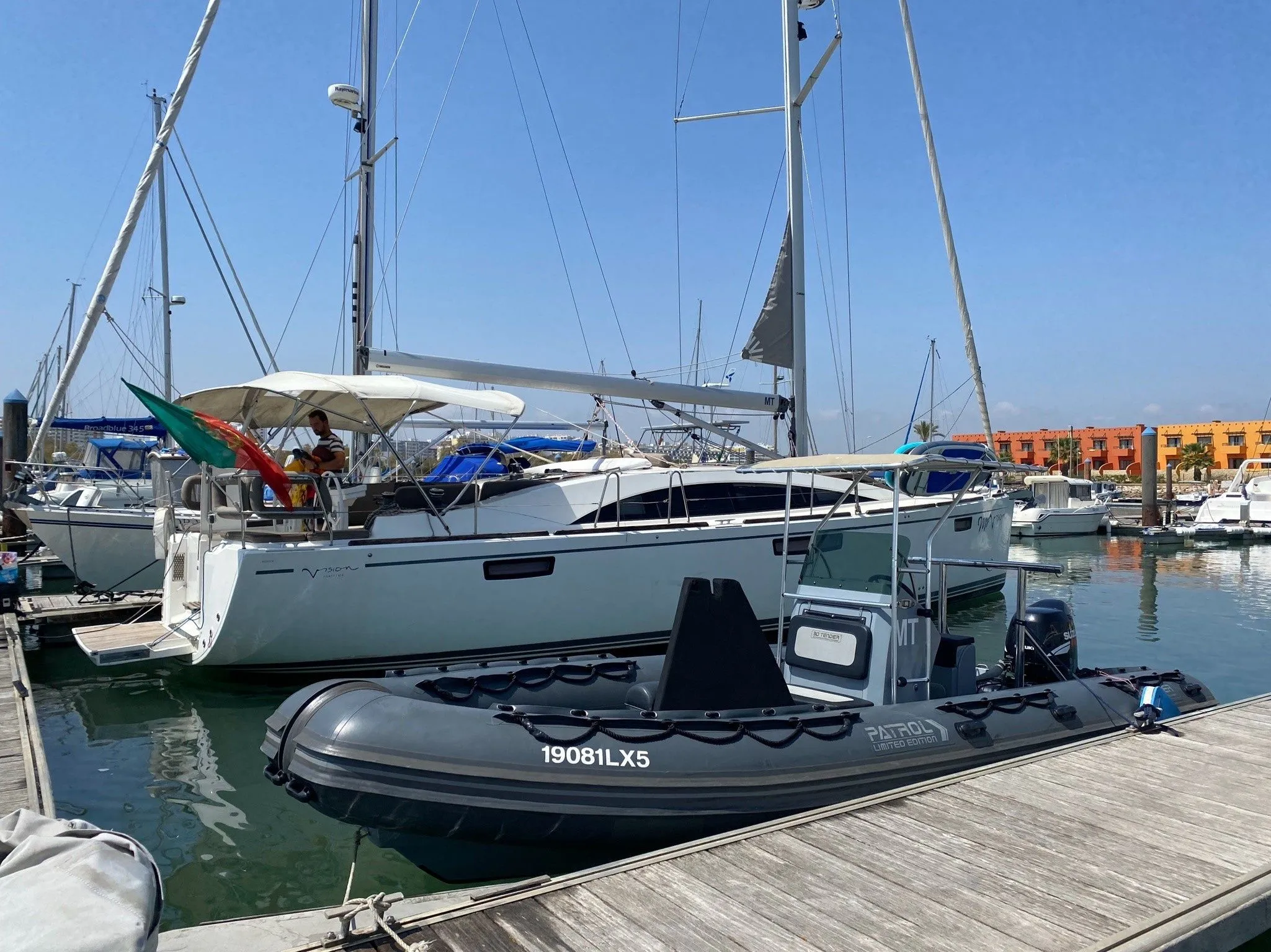 Charter a 6.5m 3D Tender Patrol 650 Motor Boat in Vilamoura