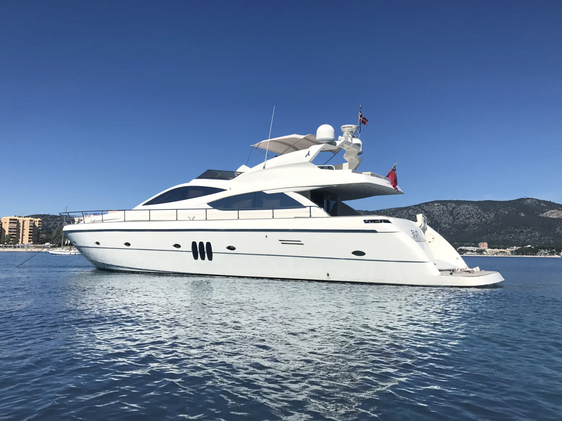 Чартер Auri - 3