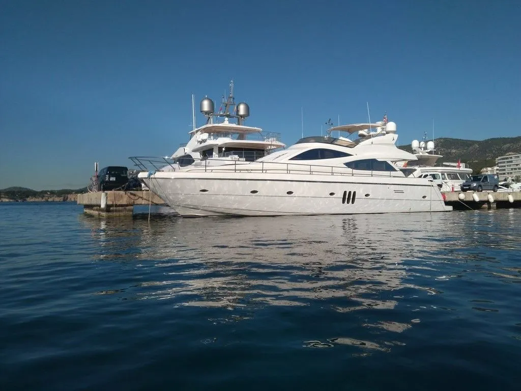 Чартер Auri - 4