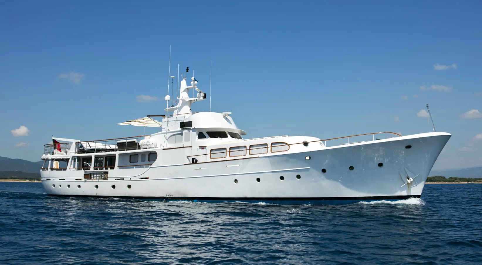 Rent a 35.8m Motor Yacht Abeking & Rasmussen 118 in Antibes