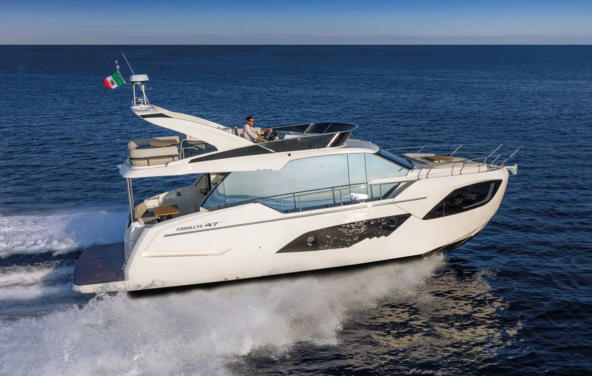 Rent a 14.63m Motor Yacht Absolute 47 Fly in Rogoznica