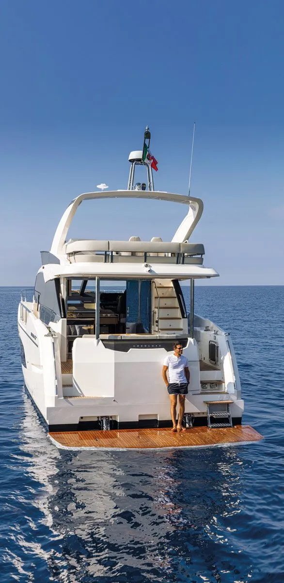 Vardo Charter Boat