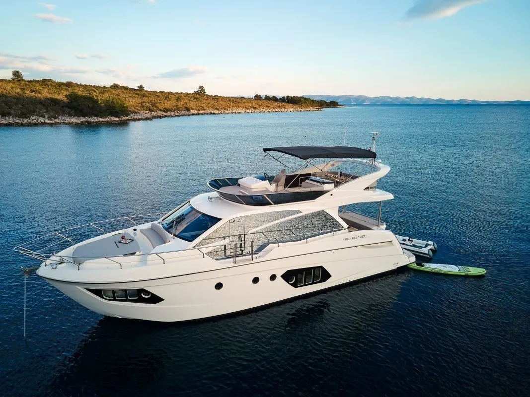 15.2m Podstrana Absolute 50 Fly Motor Yacht Hire