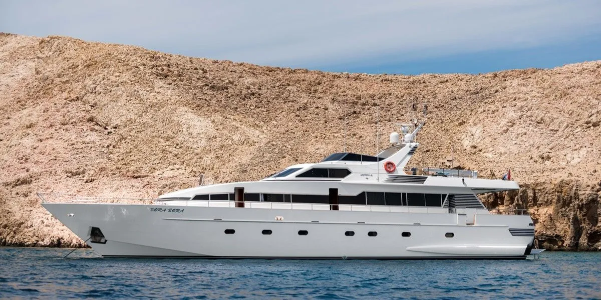 Bora Bora Charter Boat