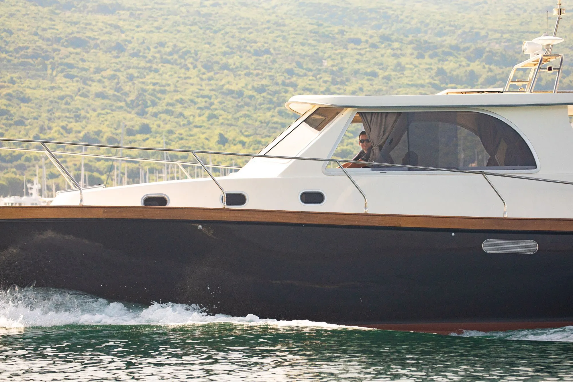 Чартер Paola - 3