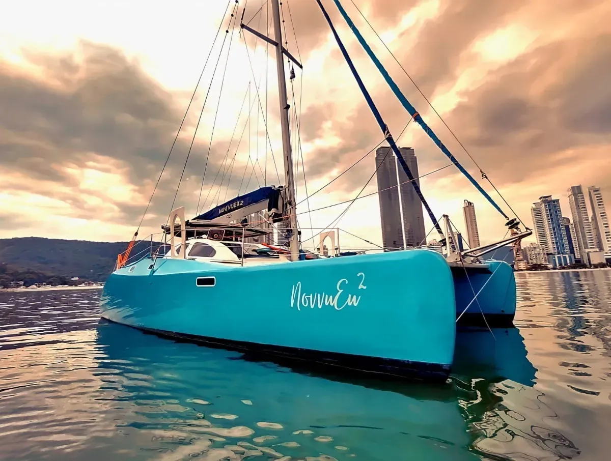 12m Paraty Catamaran Aeromar Indiana 41 Hire