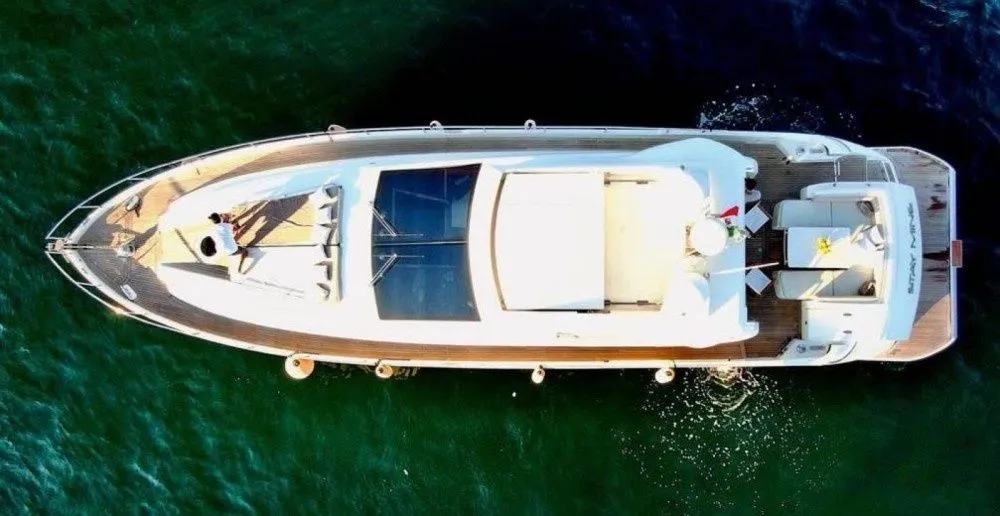 Stay Mine Kiralık Teknesi