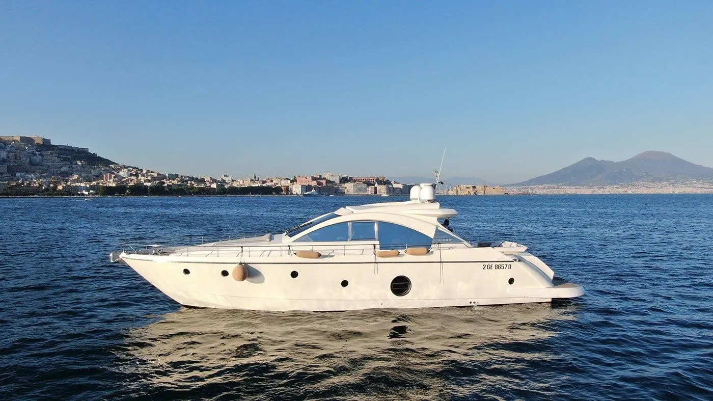 Charter a 21.5m Motor Yacht Aicon 62 in Porto Rotondo