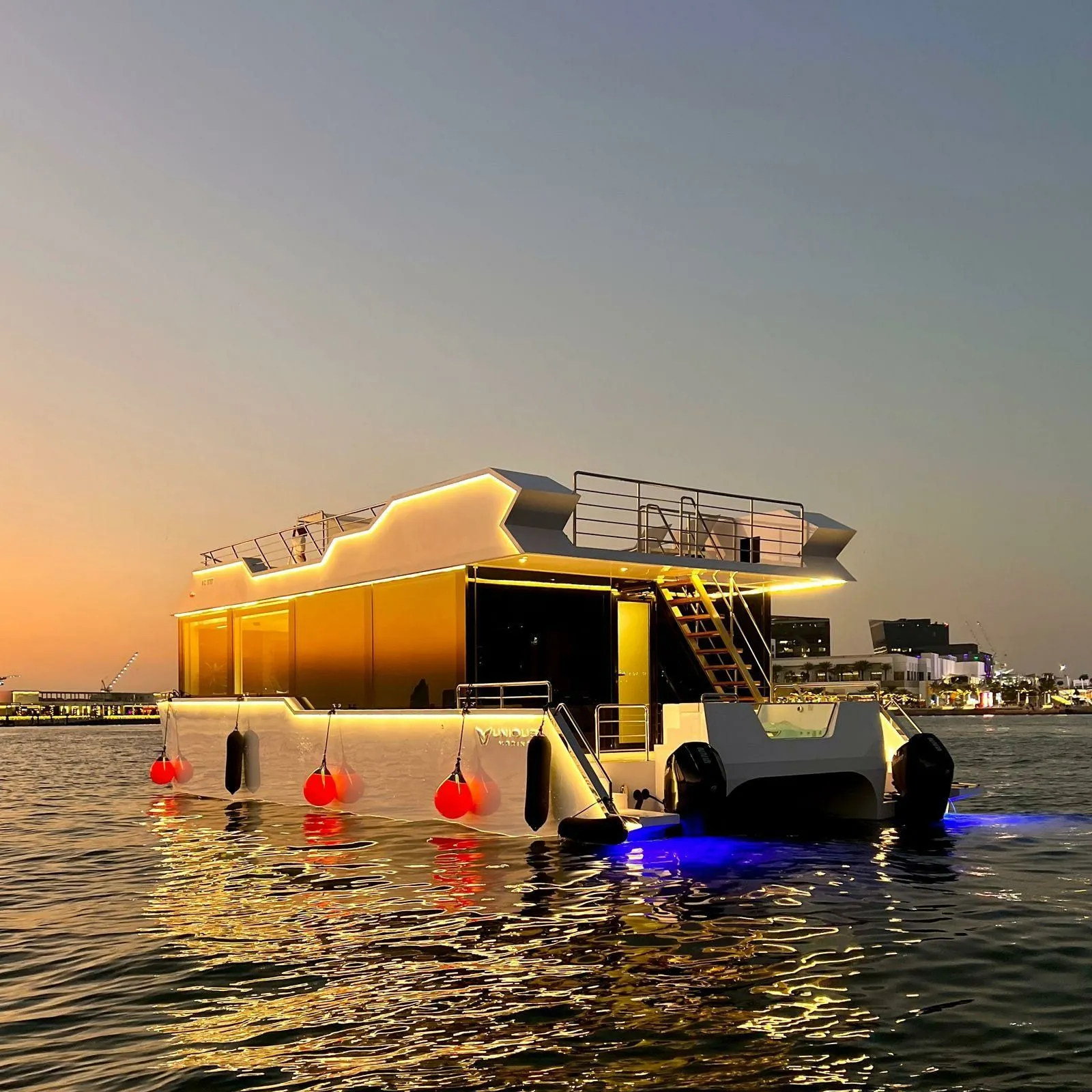 Explore Abu Dhabi on a 15m Rental Al kous 49