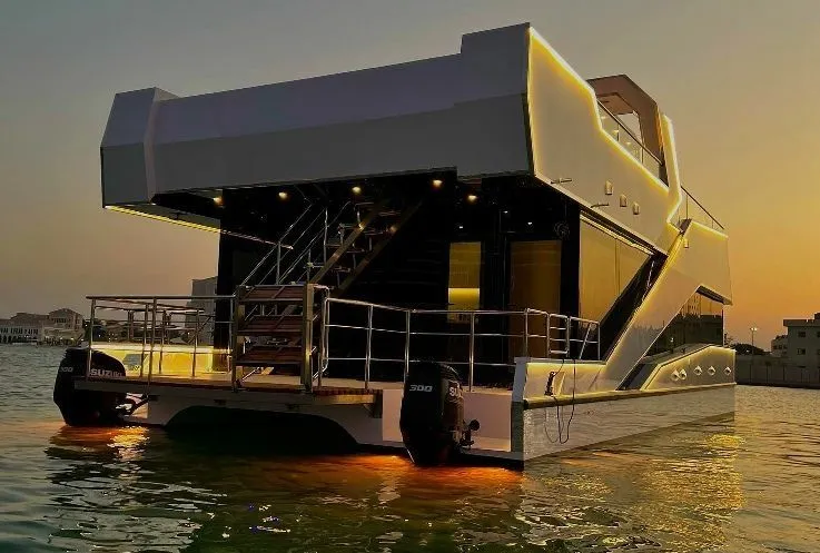 Explore Abu Dhabi on a 20m Rental Boat