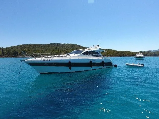Solo 1 Charter Boat - 3