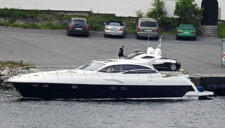 Malizia Charter Boat