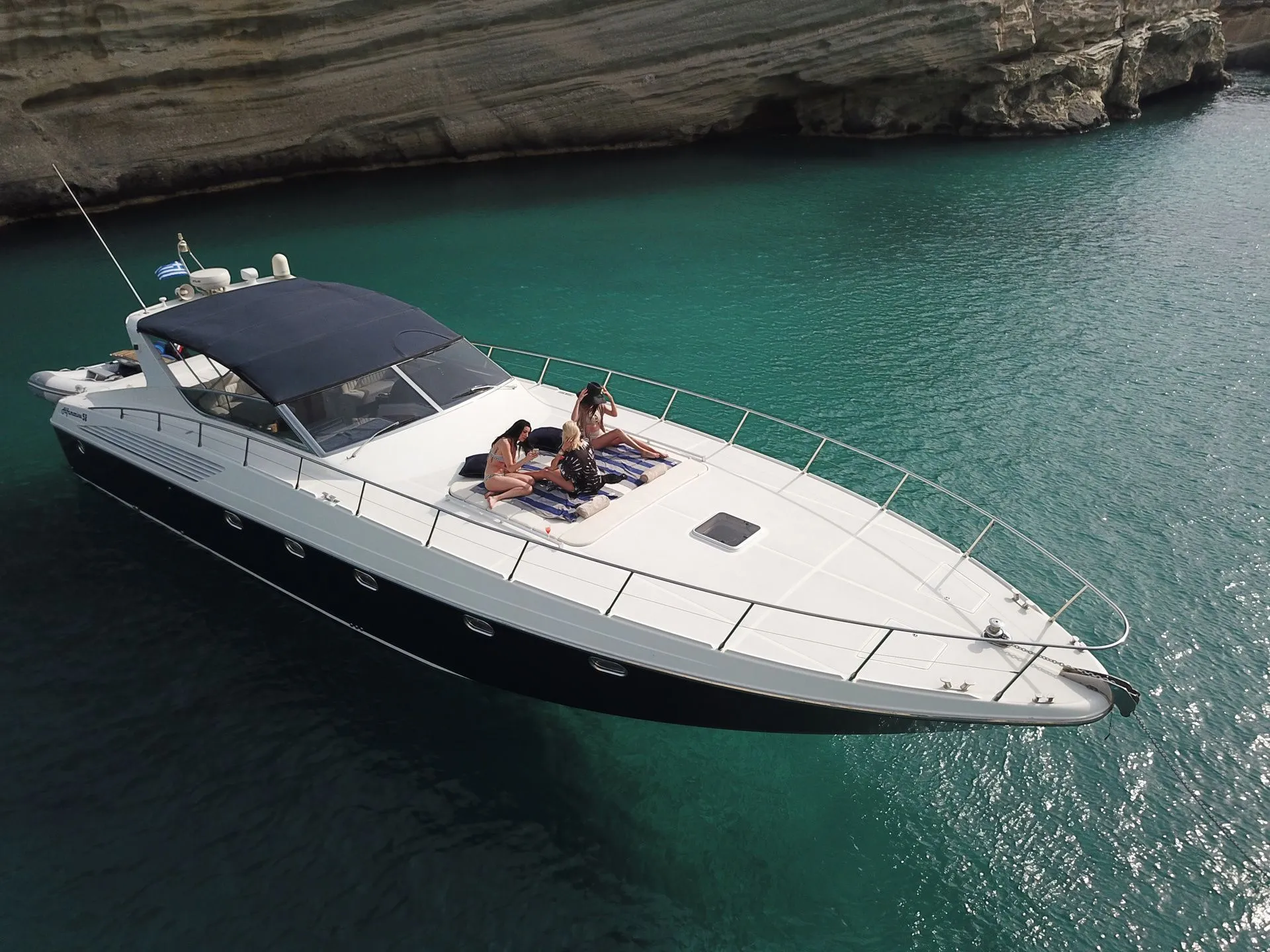 Rent a 18.25m Boat in Chania