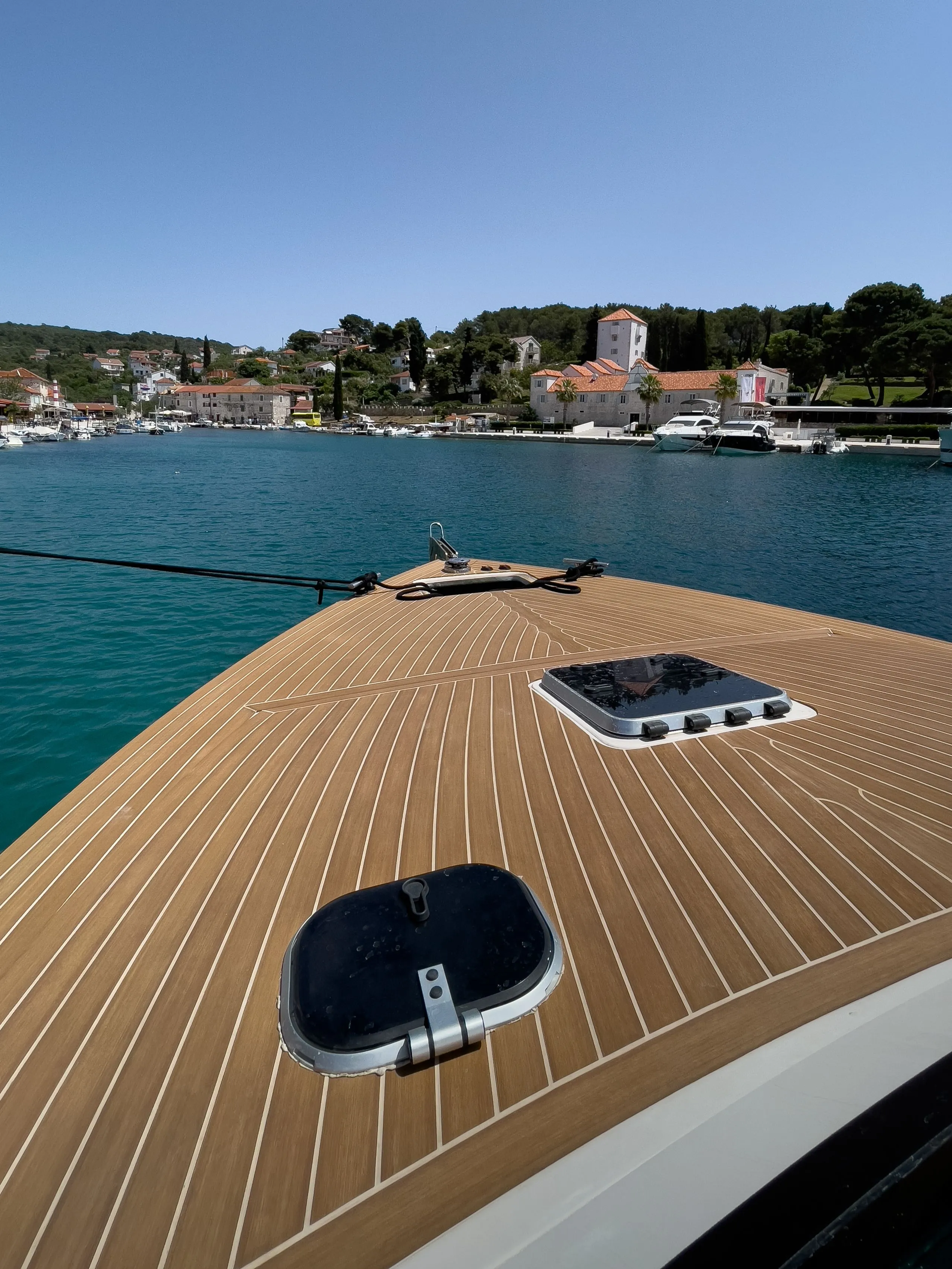 1533 ST Charter Boat - 4