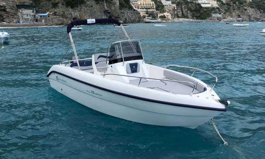 Charter a 5.75m Allegra 19 in Positano