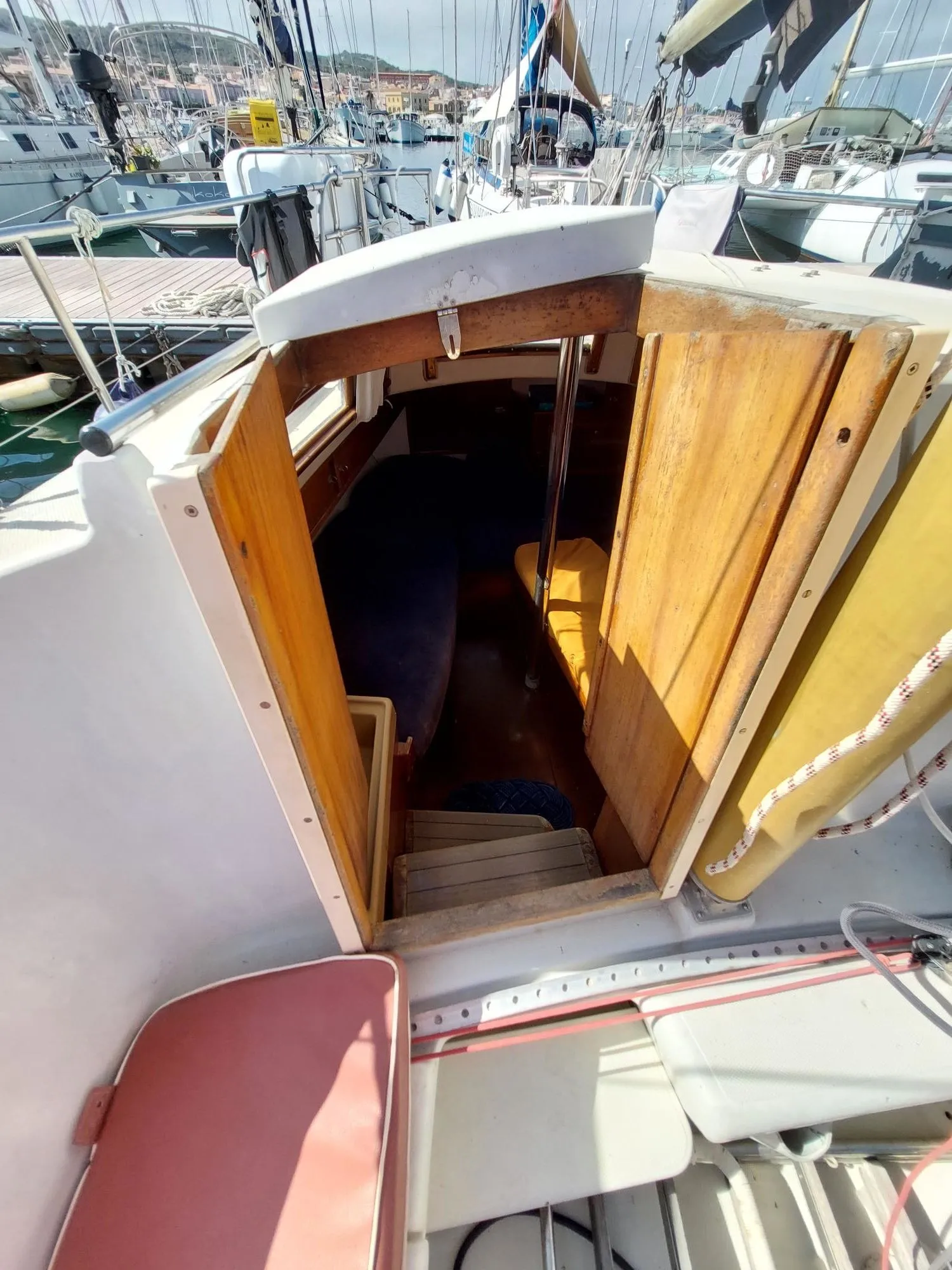 Maria Carola Charter Boat