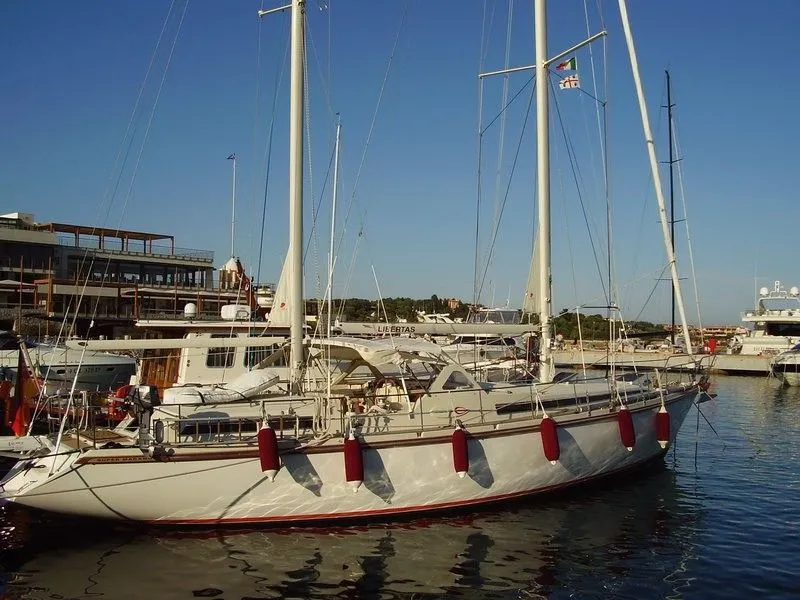 Libertas Charter Boat