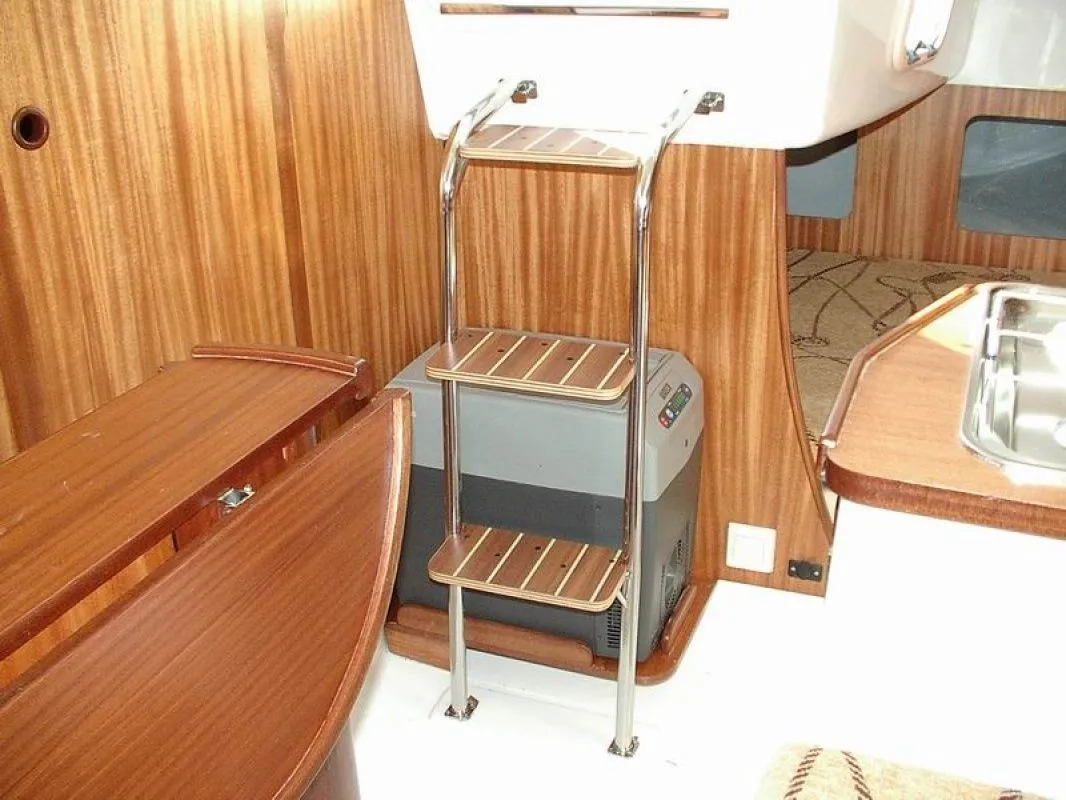 6.67m Ruciane-Nida Boat Hire