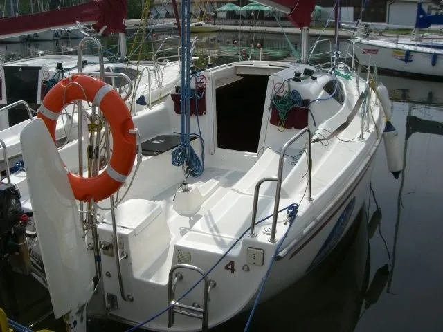 Boat - 7.18m Wilkasy Antila 24 Sailing Yacht Hire