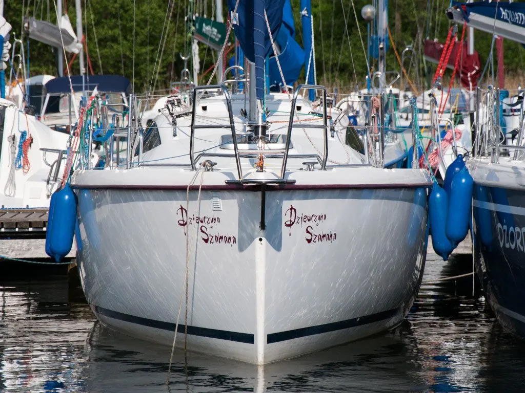 Dziewczyna Szamana Charter Boat - 5