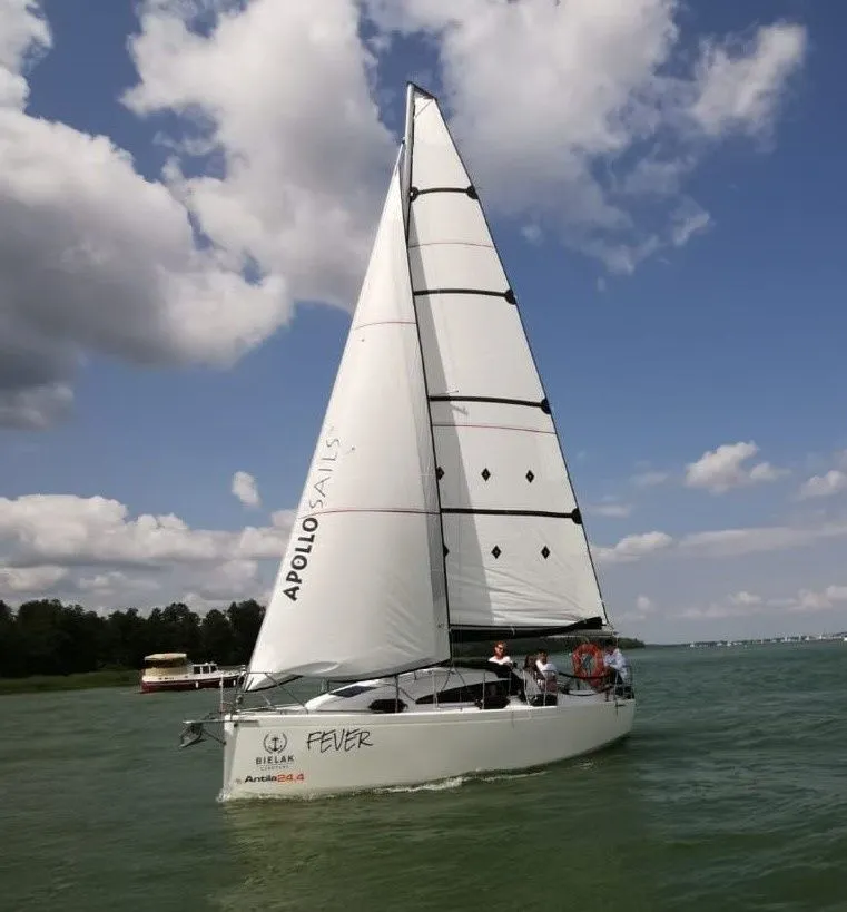 8.17m Bogaczewo Sailing Yacht Antila 24.4 Hire