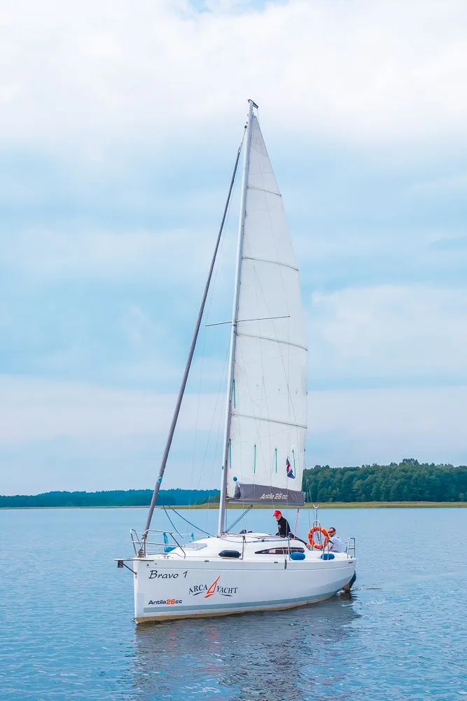 Bravo 1 Charter Boat - 3