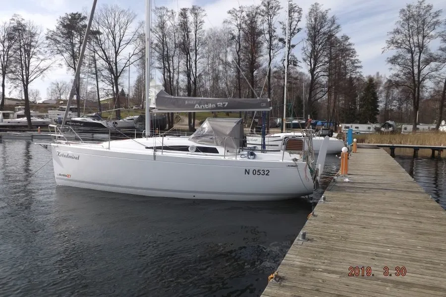 Kotadmiral Charter Boat - 1
