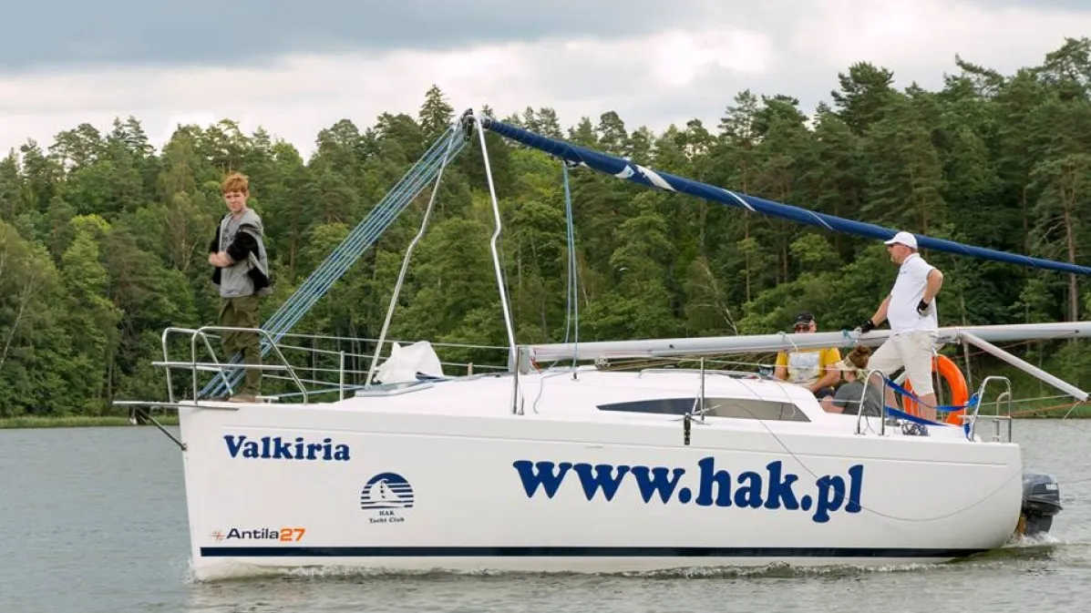 Rent a 8.85m Boat in Ruciane-Nida