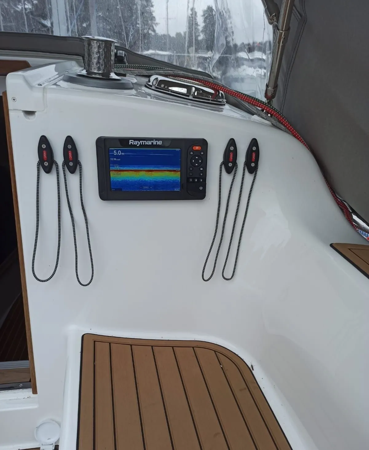 Bravo 6 Charter Boat