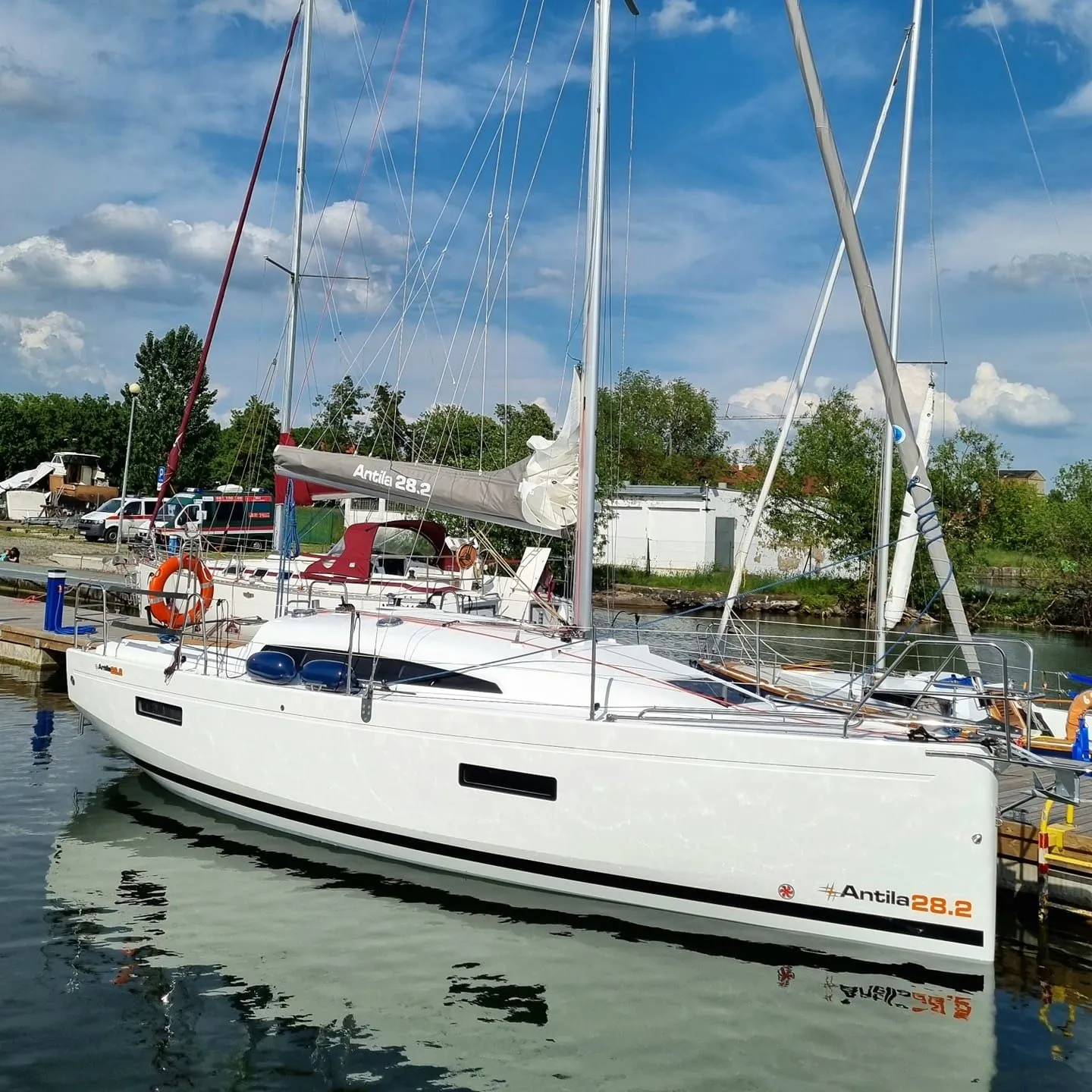 Explore Gizycko on a 8.46m Rental Boat