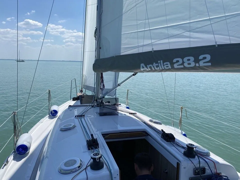 Fawor 3 Charter Boat - 5