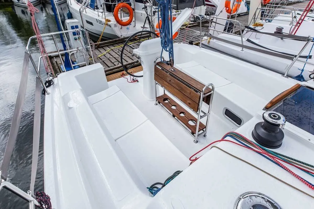 Belona Charter Boat - 4