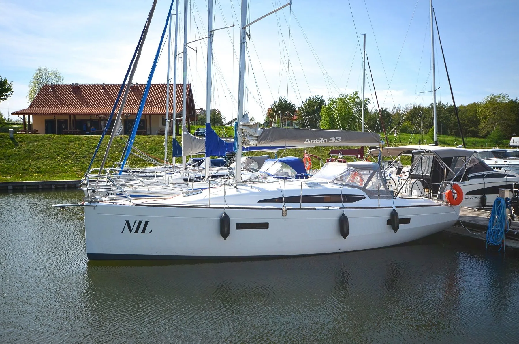 Charter a 9.99m 3 Cabin Sailing Yacht in Bogaczewo