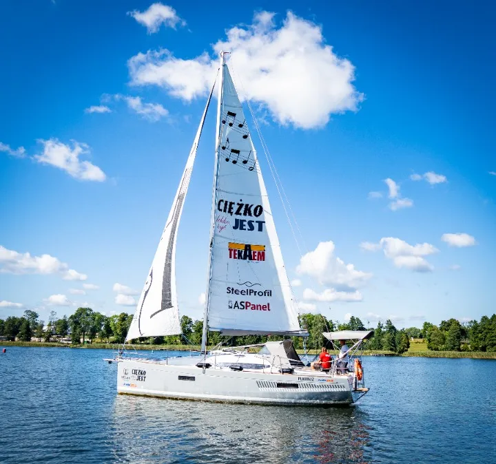 Ciezko Jest Lekko Zyc Charter Boat - 3