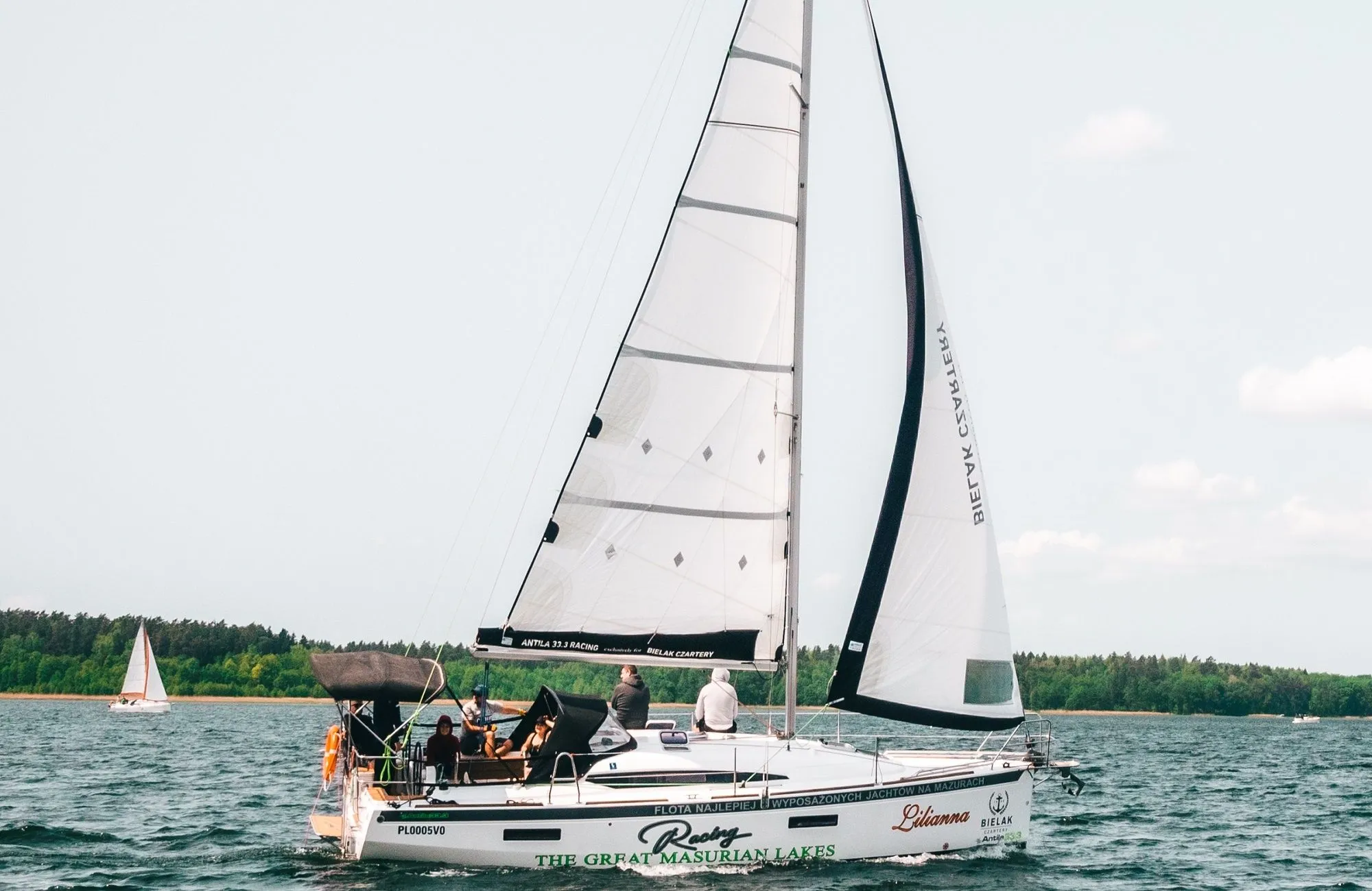 Lilianna Charter Boat - 1