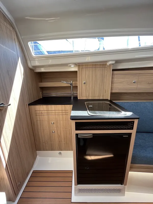 Infinitum Charter Boat - 5