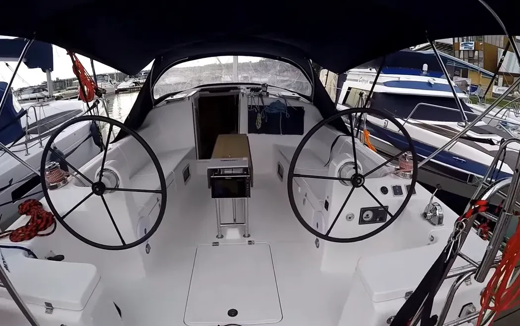 Sjona Charter Boat - 4