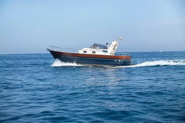 Giulia Charterboot - 5