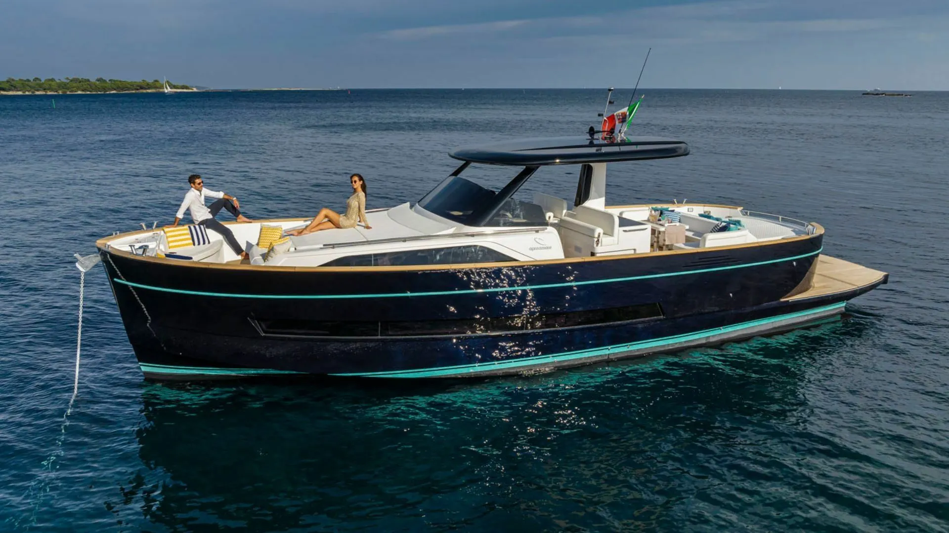 Va Piano Charter Boat